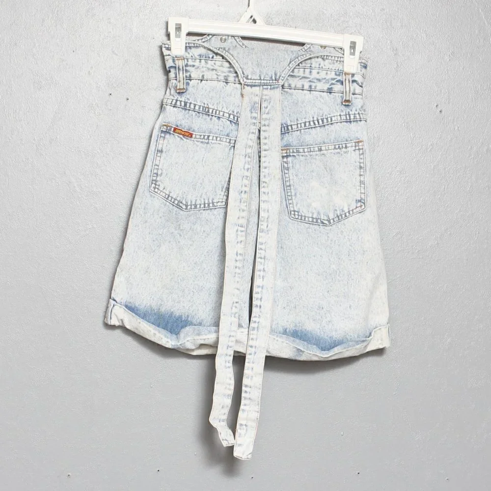 Jordache vintage acid wash overall shorts